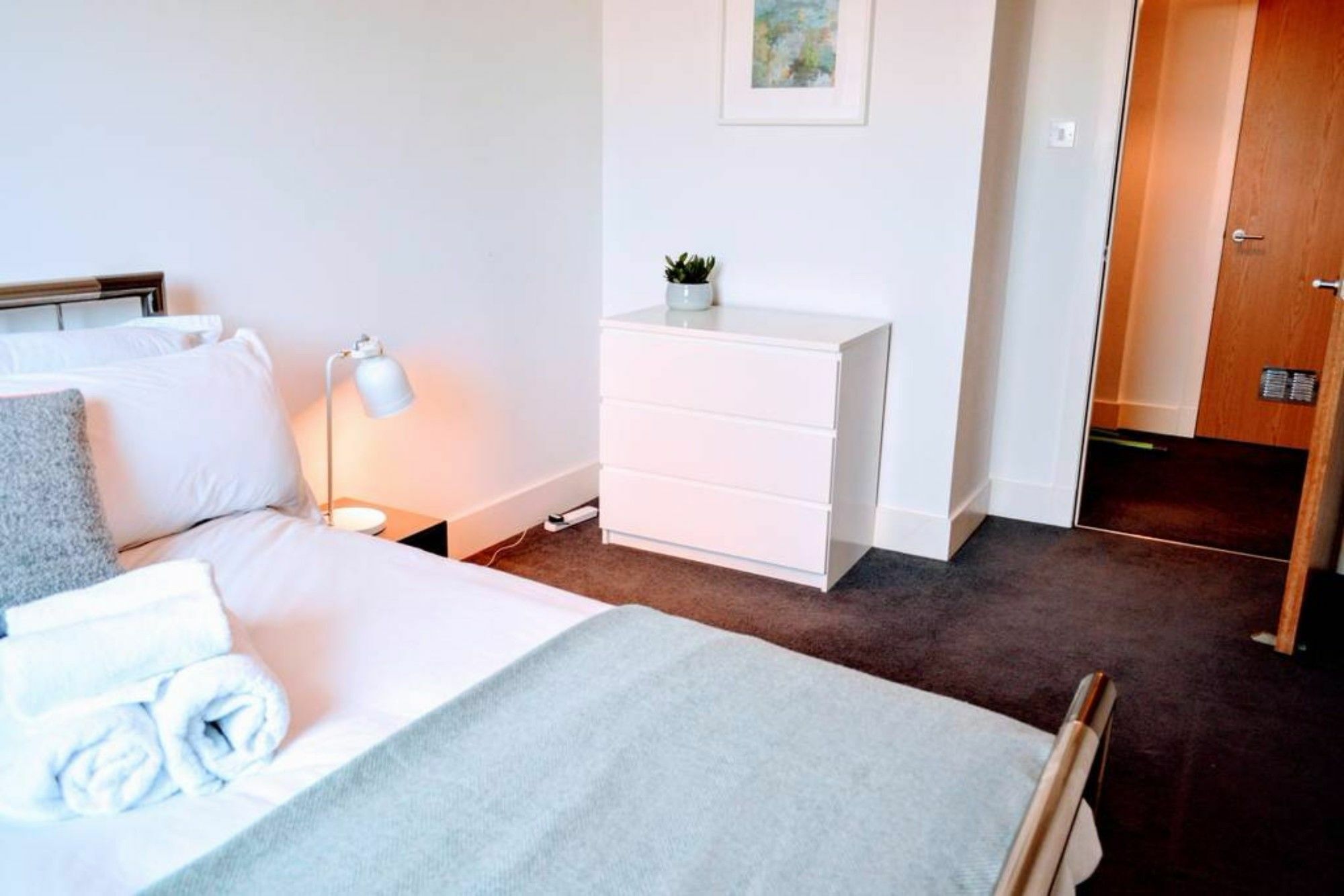 Beautifully Renovated Apartment -Central Edinburgh Edimburgo Exterior foto